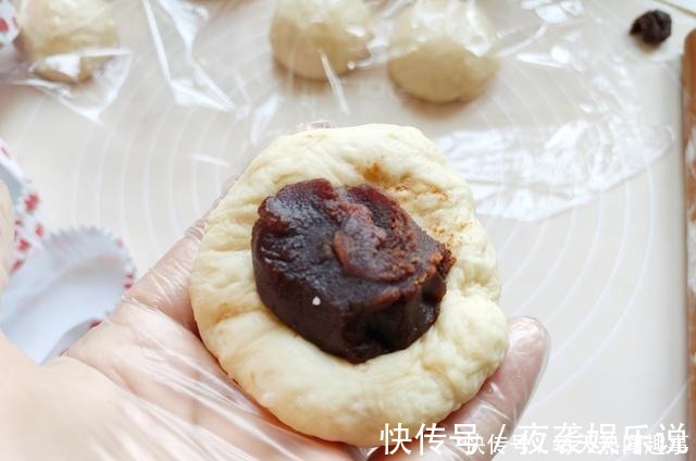 超软小面包|自制超软小面包,学会不用排队买,松软香甜,无添加更健康
