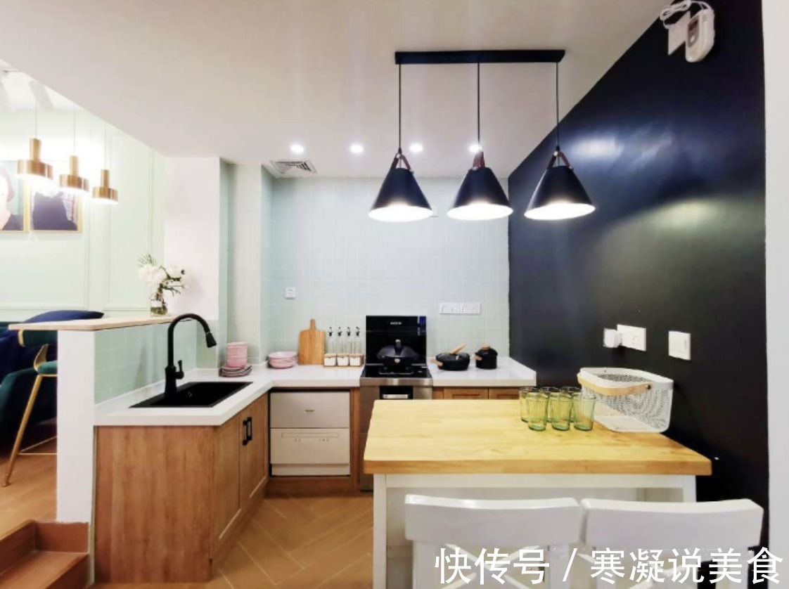 采光|卧室采光差怎么办学她家空间置换，居住舒适度大大提升