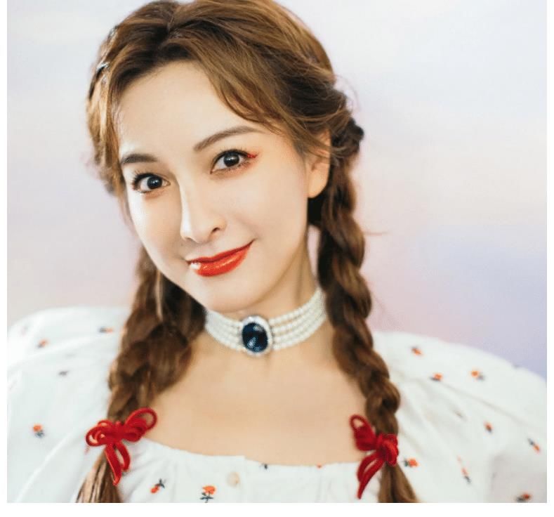 化妆|原来明星也不全是会化妆的，就比如说吴昕