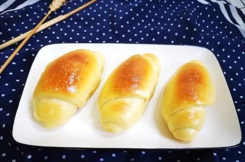 我的宅家蜂蜜小面包,柔软香甜,拉丝多层,孩子一口气吃3个,香