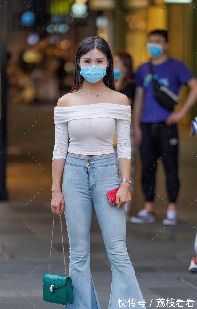 短裤 不同凡响的高雅短裤,展现优秀的时尚风格!