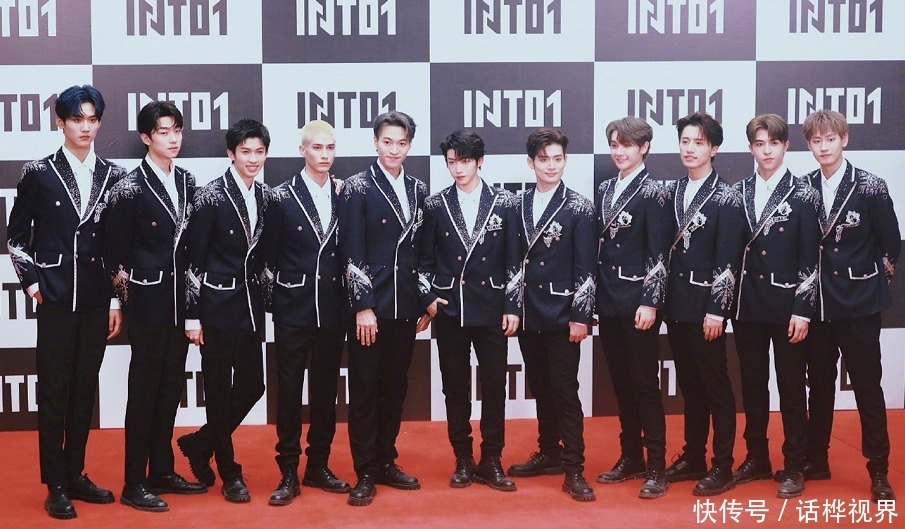 超新星|INTO1首秀舞台缺1人,首张EP即将发行,超新星也安排上了