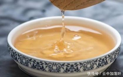 大蒜|腌腊八蒜,不要直接加醋泡!学会4点,半天变绿,酸爽香脆,简单