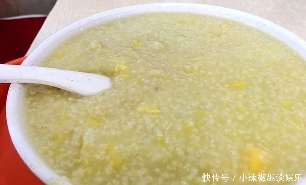 吃核桃能补脑？4种食物称得上“脑黄金”，是补