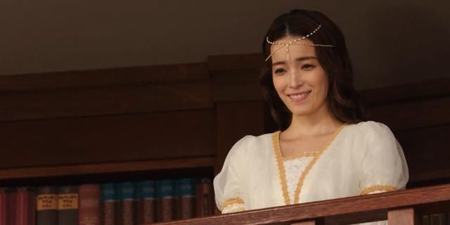 圣剑|假面骑士圣刃:目测有4人知道飞羽真的身世,但谜语人的世界不说