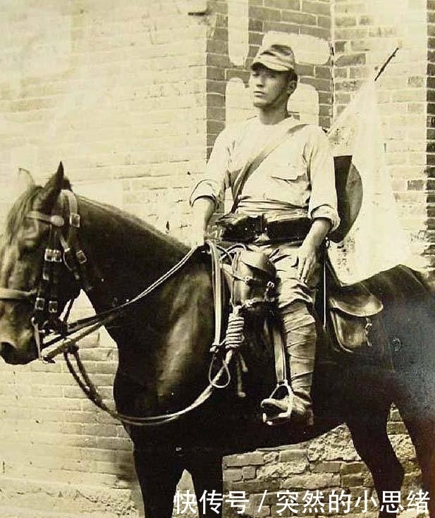 鬼子|日本鬼子真实老照片:穿裤衩鬼子太猥琐,图四是鬼子最终的归宿!