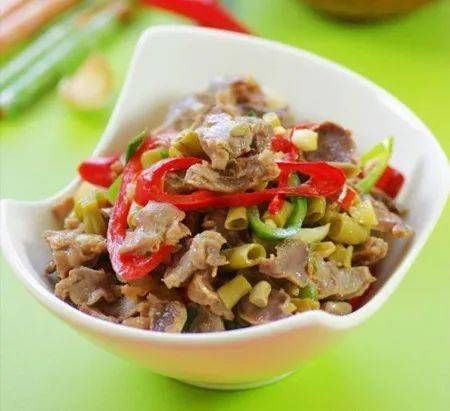 好吃|好吃又下饭的酸豆角做法，绝对挑逗你的食欲噢！！