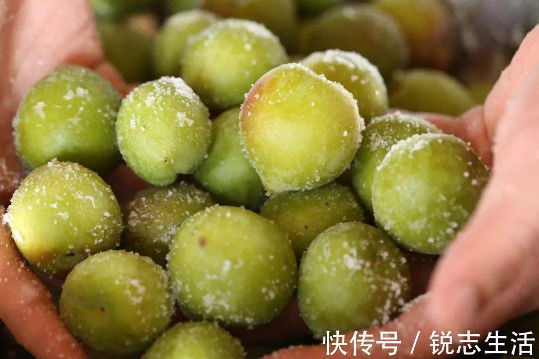 皱纹|女性每天当零食吃一把，皱纹少了，气血好了，美白越显年轻