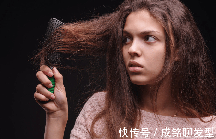 发质|头发不直又毛躁,做发膜也没效果,这三种方法让头发柔顺又飘逸