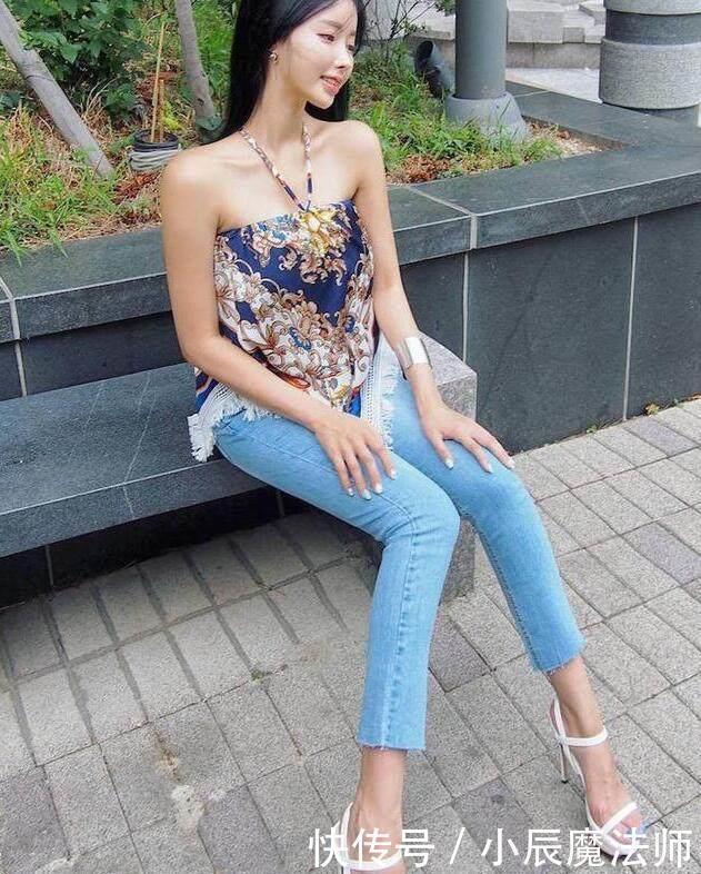 牛仔裤|小姐姐爱穿紧身牛仔裤,婀娜多姿,俏皮可爱又不失妩媚性感