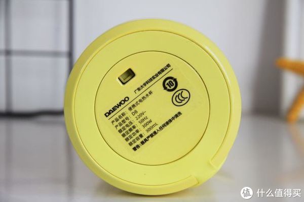 大宇彩虹杯,让你更从容地喝上干净的热水