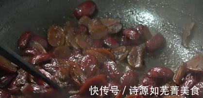 自制的家庭版枣糕,不用烤箱电饭锅,蓬松喧软,比超市买的还好吃!