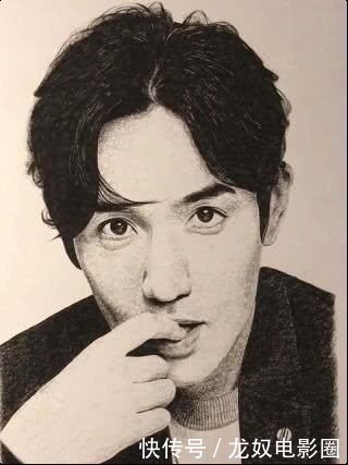 美术生!美术生用针管笔画1000个圈圈,看到成画朱一龙:这也太秀了!