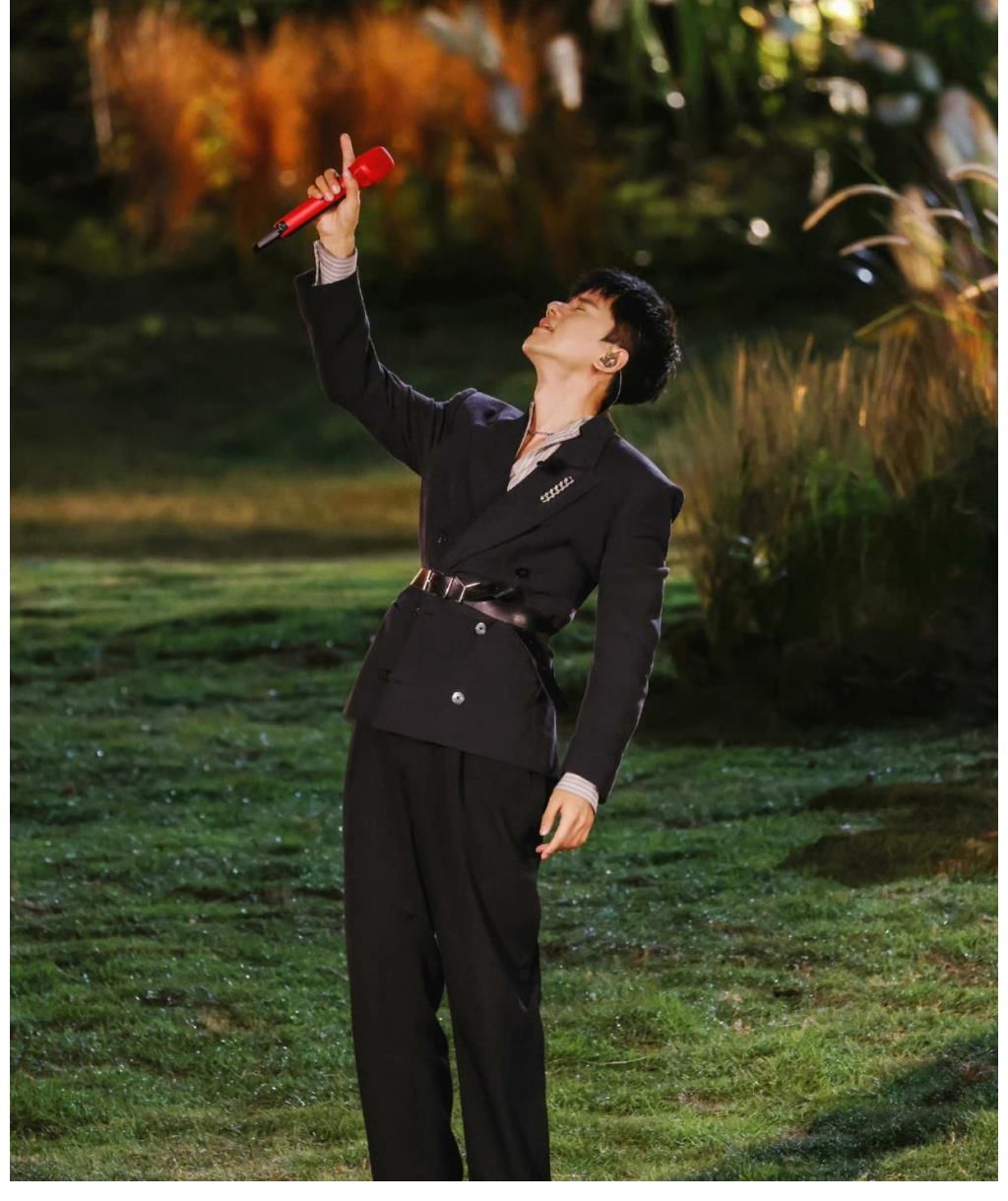 开播便收视夺冠，湖南卫视打造爆款慢音综，嘉宾全都是实力唱将，温暖又治愈