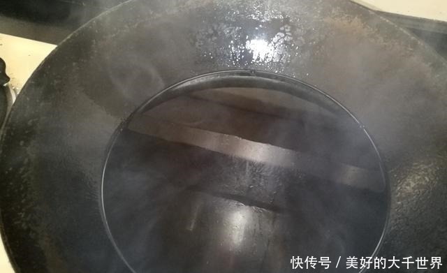 辣椒油好吃有诀窍,学会这个方法,比凉菜店的还好吃!