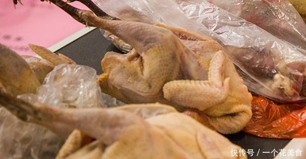 鸡身上的哪些部位，再美味也请少吃，商家宁愿扔掉也不吃，早知晓