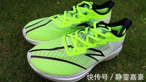 跑鞋|安踏新款跑鞋 C202GT 称得上国产跑鞋的后起之秀?