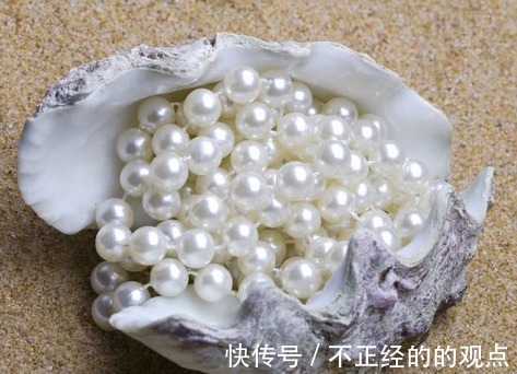 圆核 珍珠作为有机宝石,那么你知道该如何分辨海水珍珠和淡水珍珠吗