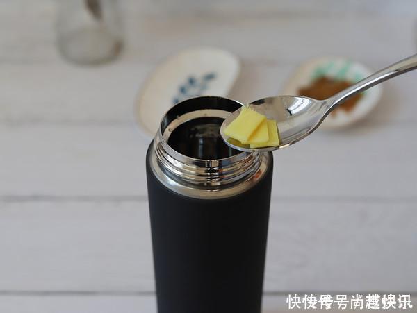 花青素|“天然花青素”被发现,每天拿它泡水喝,延缓衰老,40岁不显老