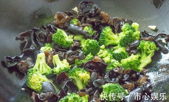 南瓜|会吃的人最健康,三种食物必须吃,补充营养,好处多多