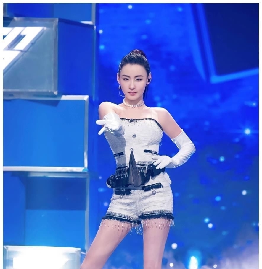 节目|即便美若天仙,舞台划水也不能忍,是张柏芝不努力吗?