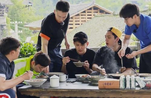 《向往的生活》新一季定档，新的旅程还有这些伙伴加入！