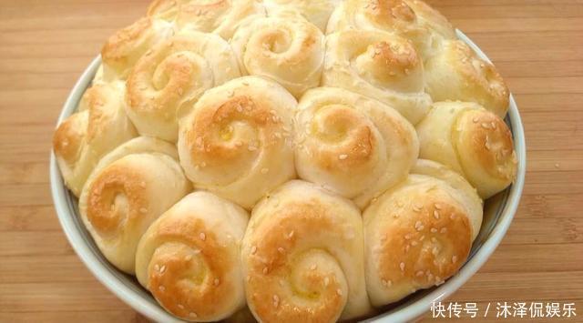 柔软|教你面包新做法,不用烤箱不用电饭煲,香甜柔软还拉丝,香极了