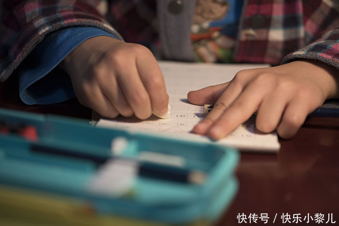 马大哈|生娃后,粗心爸妈将孩子“落在”医院,得知原因让人哭笑不得