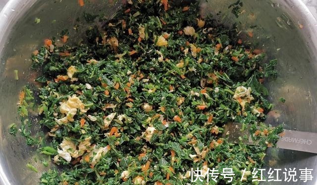 常吃饺子的注意了,提醒家人用这菜,越早知道越好,比肉馅的都香!