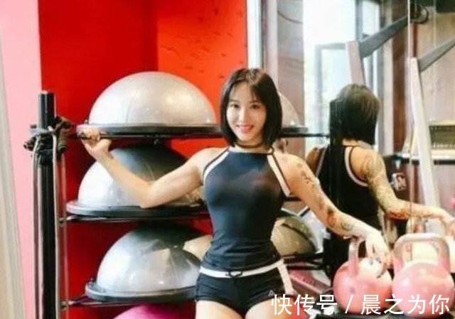 身材|95后女孩晒健身照意外走红,身材好气质佳,网友:健身的魅力