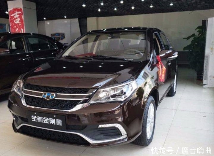 面包车|只卖4万多块钱，还要啥面包车，这辆车堪称家用代步神器