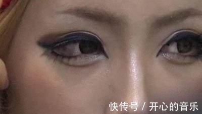 化妆|韩国女子三年化妆超过千次,却从没卸过妆,最后差点“吓坏”男友