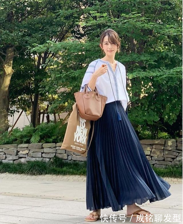 长裙|时髦又高级，被41岁日本主妇优雅气质惊艳到了，超美穿搭值得借鉴