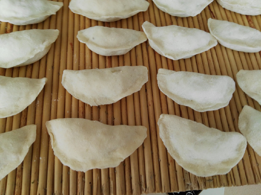 吃了几十年饺子,这种吃法真没见过,我能连吃2碗,你吃过吗?