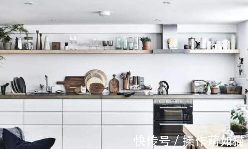 收纳|越来越多人厨房不装吊柜了,现在都流行用它替代,简单实用又省钱