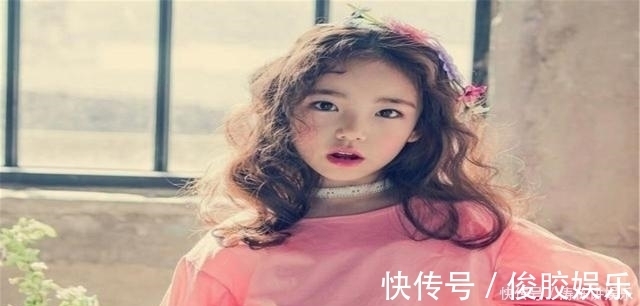 化妆品|韩国童模6岁开始化妆,12岁就停止发育,原因和妈妈利欲熏心有关