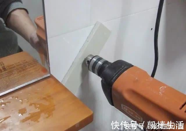 卫生间|原来卫生间瓷砖要这么钻才不会裂,怪不得我家瓷砖一钻就破裂!