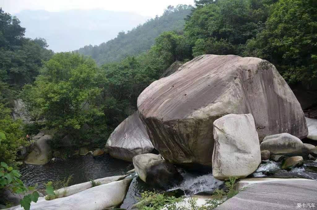 中年|西峡龙潭沟