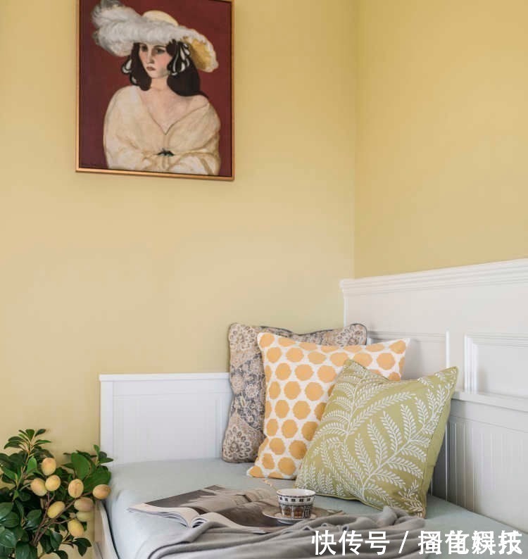 李雨晴|“独居老人”的蜗居,舒适不失趣味,专门设计的墙漆更是独一无二