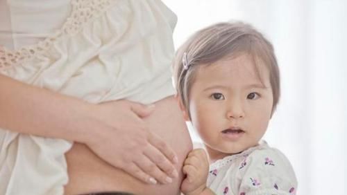 宝妈|“生二胎到底是福是祸?”,生2个娃前后感受,道尽为娘辛酸