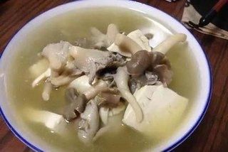 豆腐被誉为植物肉，加一宝煮着吃，降三高、抗衰老，还延年益寿