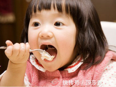 小媛|都知道吃肉好,但四种肉是公认的“儿童不宜”,再便宜都别给娃吃