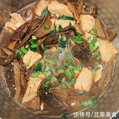 隔着屏幕都喊香，牛肝菌&羊肚菌炖豆腐的秘籍分享