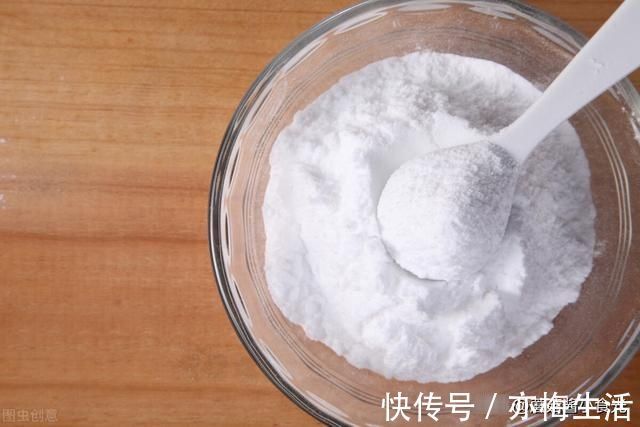 小苏打和食用碱到底怎么用?原来区别这么大,下次别再用错了