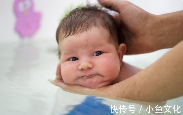 小婴儿|小婴儿没到百天时,宝妈在这些事上做“减法”,对孩子成长更有利