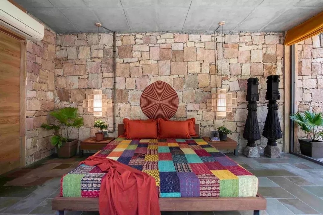 住宅|天然材料打造“舒适洞穴”,这些住宅太可了!