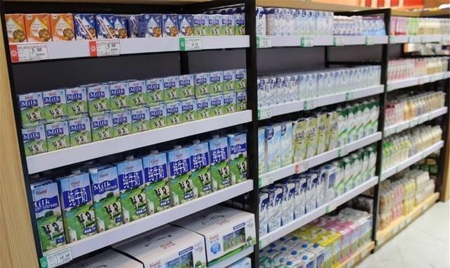 宝妈|宝宝多大可以喝牛奶?喝太早、喝不对,没补充好营养反伤害身体