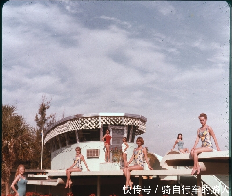 美丽|老照片 1959年美国水下舞蹈表演 美丽的美人鱼