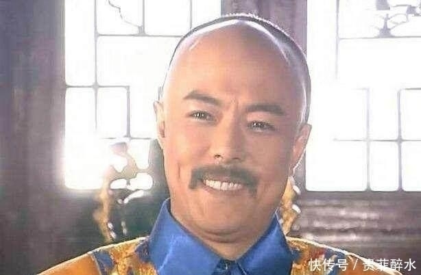 纪晓岚!乾隆一上联:“一来二往三杯不醉”,纪晓岚一下联,太经典了