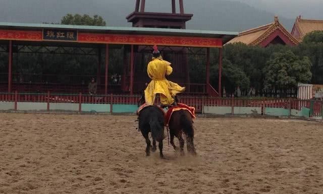 寿诗|嘉庆过生日，某八旗都统送上“寿诗”，嘉庆刚瞥一眼便如获至宝